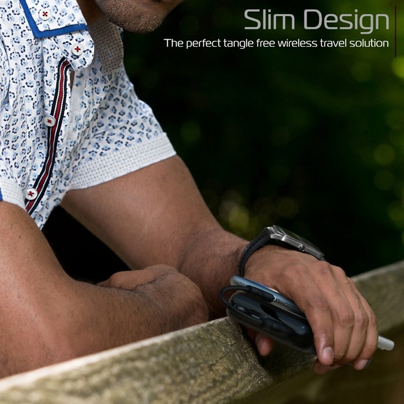 Pocket Juice 8K Qi Wireless Portable Charger - 8,000mAh Battery Power Bank - Picture 4 of 11